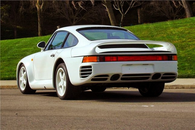The Porsche 959 is one of the most memorable super sports cars of the 1980s. (Photo: Barrett-Jackson)