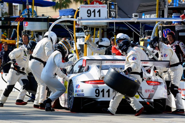 Porsche 911 RSR, Porsche North America: Richard Lietz, Nick Tandy