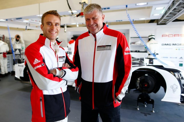 Porsche Team: Timo Bernhard (l), Wolfgang Hatz (Vorstand Forschung und Entwicklung Porsche AG)