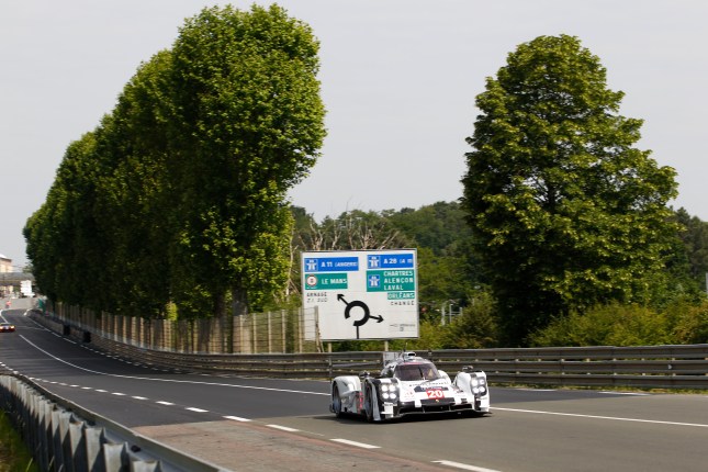 Porsche 919 Hybrid, Porsche Team: Timo Bernhard, Brendon Hartley, Mark Webber