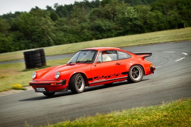 Tyre tests for classic Porsche cars: 911 Carrera G-Modell (1975)